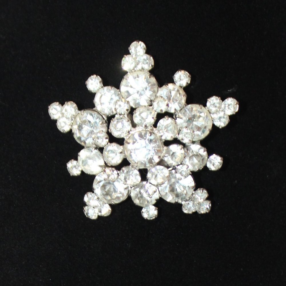 Mid Century Juliana Celestial Rhinestone Star Oversized Brooch